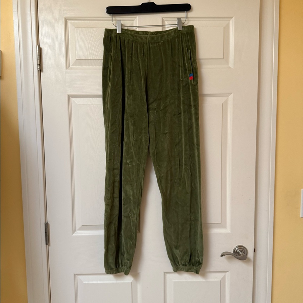 KULE Moss Green Velvet Sweatpants